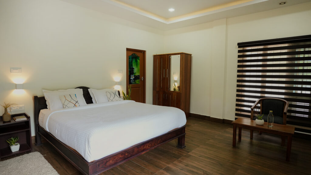 private pool villa in munnar