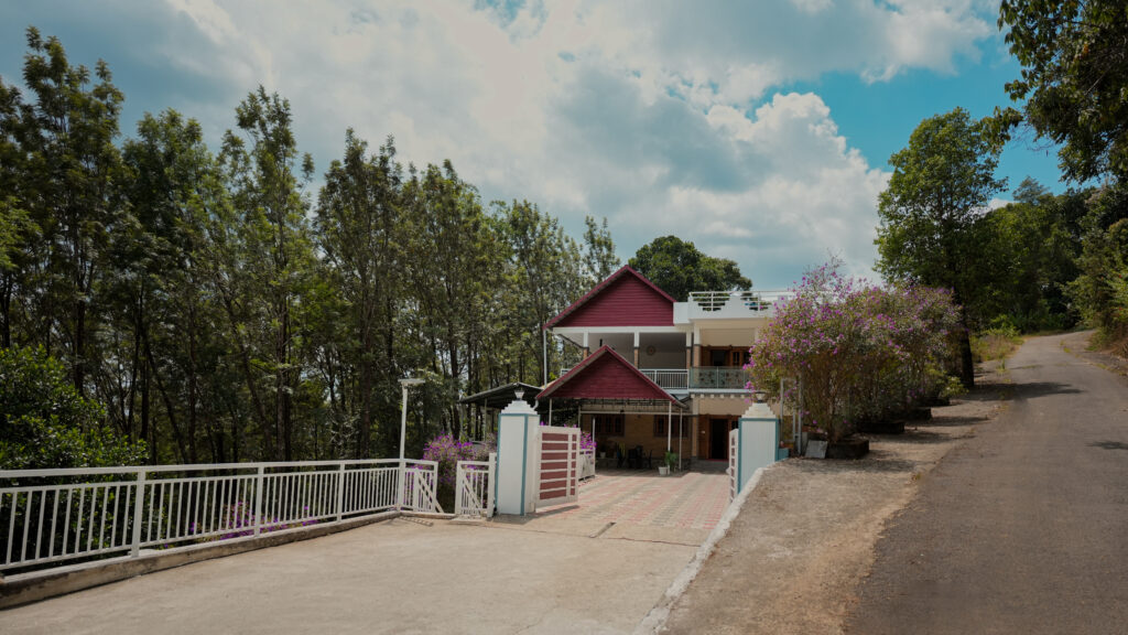 private pool villa in munnar