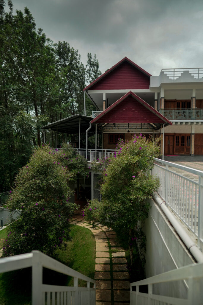 private pool villa in munnar